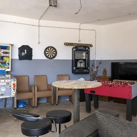 Carmen Villa Arona (Tenerife)